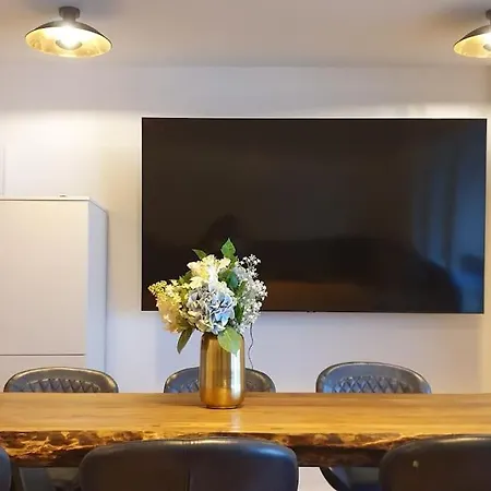 Luxurioese 3-zi-wohnung Im Zentrum, Grosser Balkon דרזדן