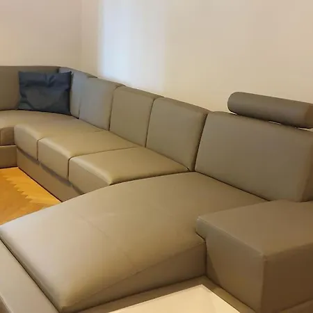 Luxurioese 3-zi-wohnung Im Zentrum, Grosser Balkon Lejlighed Dresden